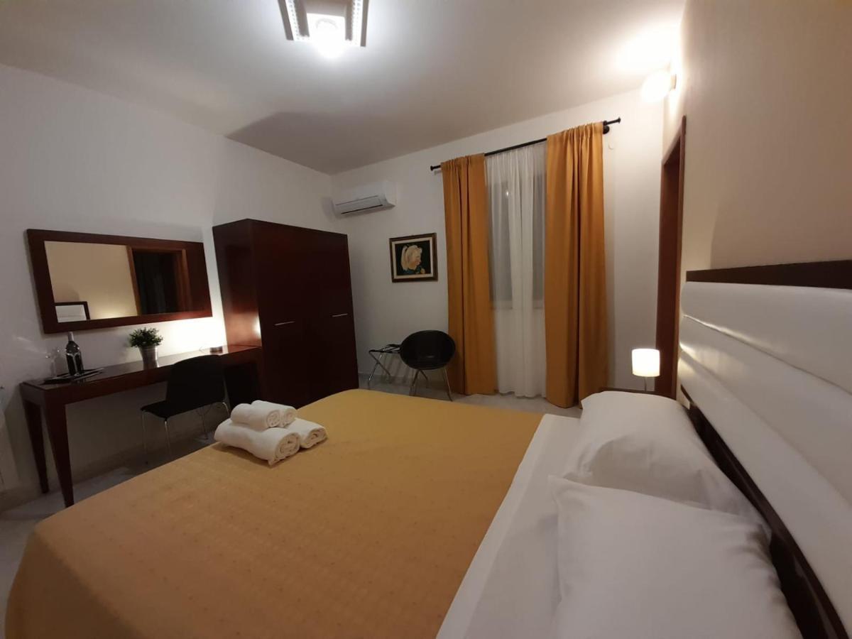 Siracusa Breakfast & Rooms 锡拉库扎 外观 照片